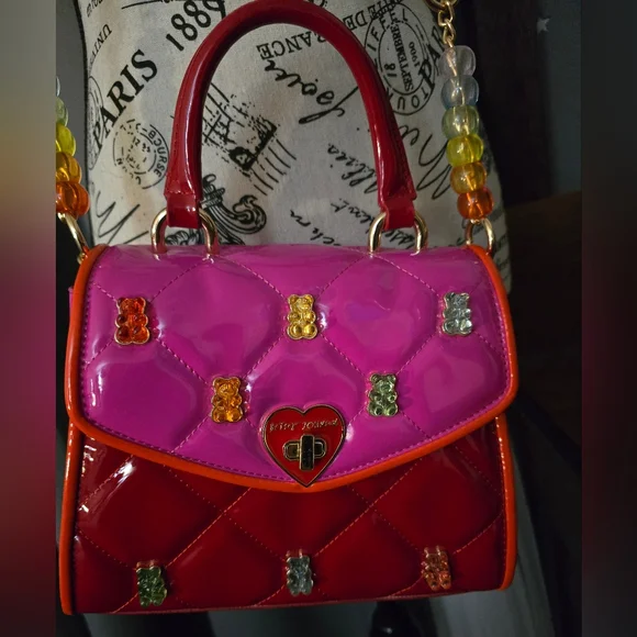 Betsey Johnson Beary Sweet Crossbody In Excellent condition! - Picture 3 of 16
